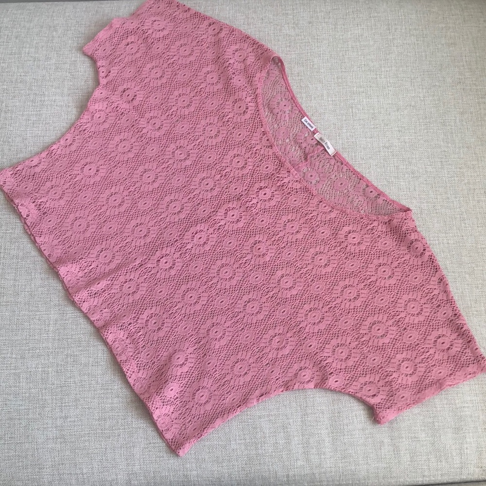 Tea n Rose Crochet Look Top